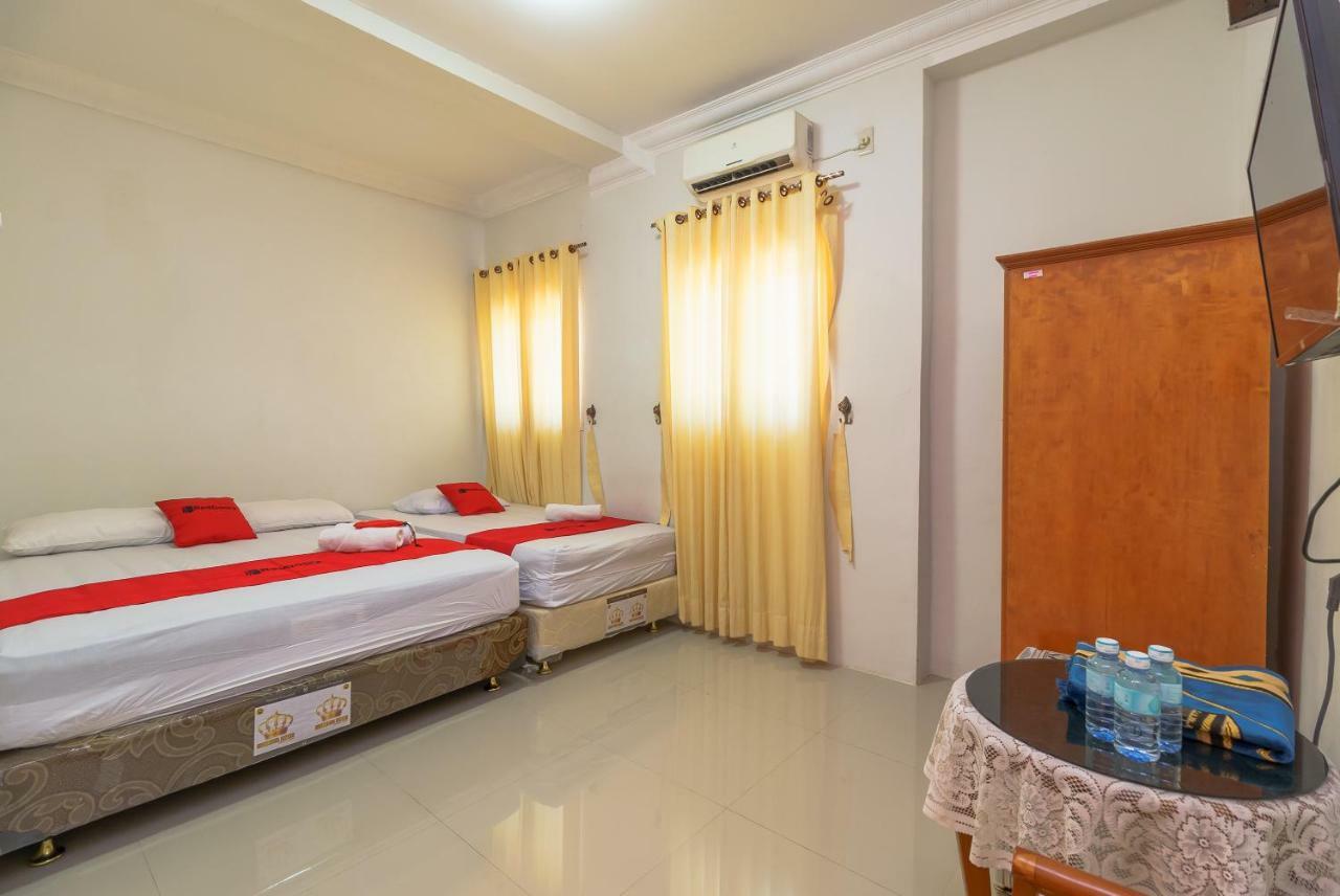 Hotel Reddoorz Syariah @ Panglima Nyak Makam Aceh